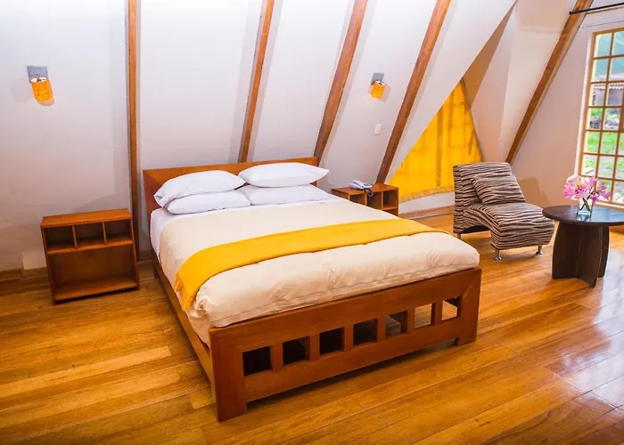 Hotel Amaru Valle