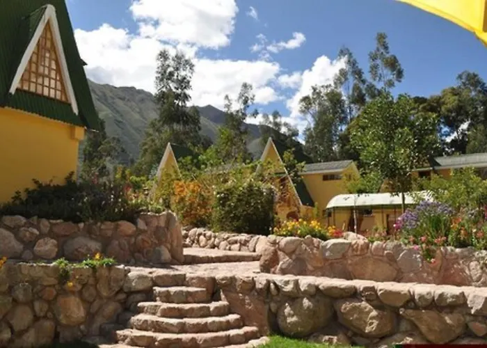 Amaru Valle 3*