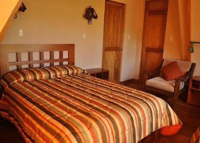 Amaru Valle 3*